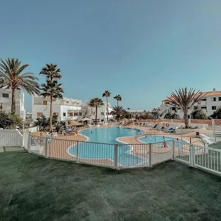 Cozy By The Ocean, Aquaviva Cs603 * Callao Salvaje